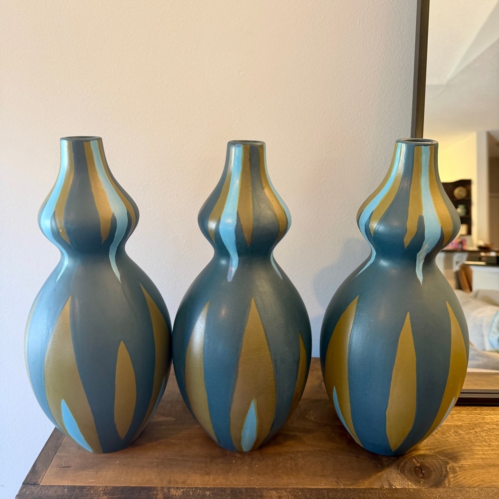 CB2 Modern Abstract Matte Handthrown Ceramic Jester Painted Vase 14" x 6" - Picture 5 of 5